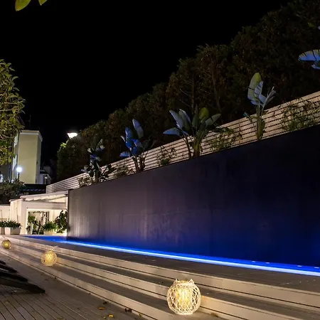 White Hotel 4*